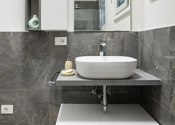 Via Giunone 1a Trilo Lägenhet