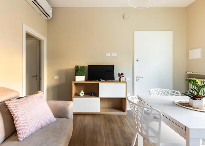 Via Giunone 1a Trilo *