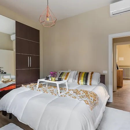 Via Giunone 1a Trilo Lejlighed *