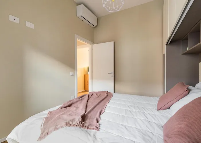 Via Giunone 1a Trilo Appartement